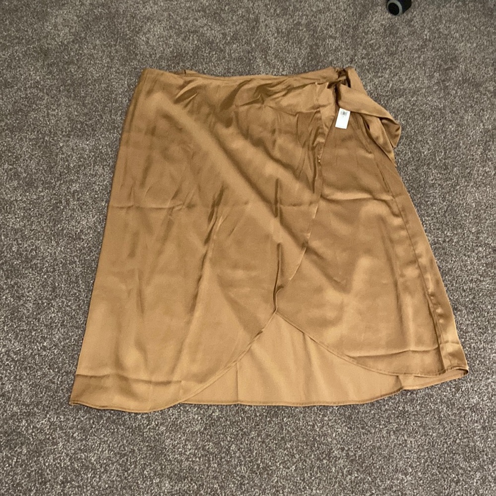 Old Navy Tan Wrap Skirtt